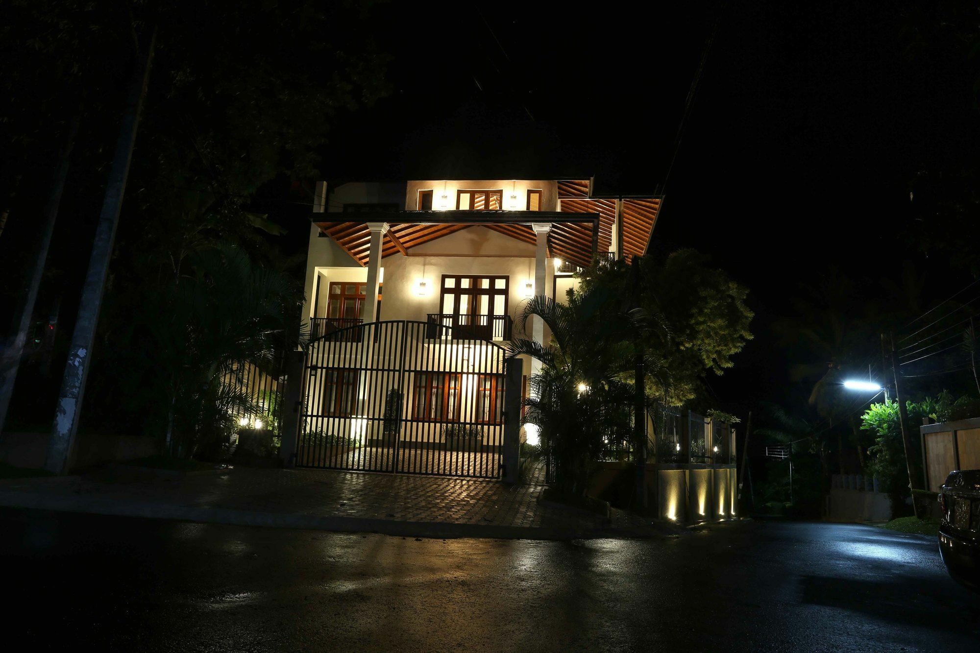 Rivora Residence Kandy Buitenkant foto