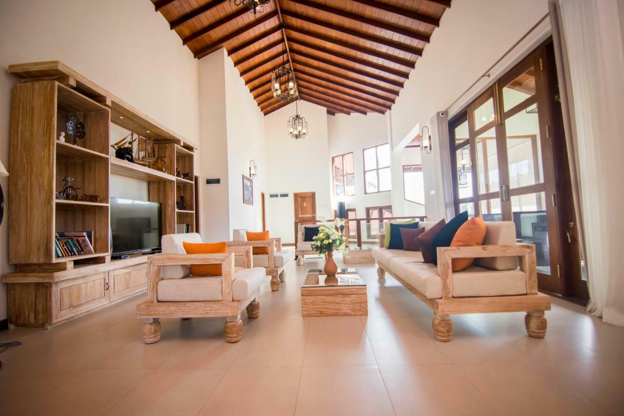Rivora Residence Kandy Buitenkant foto